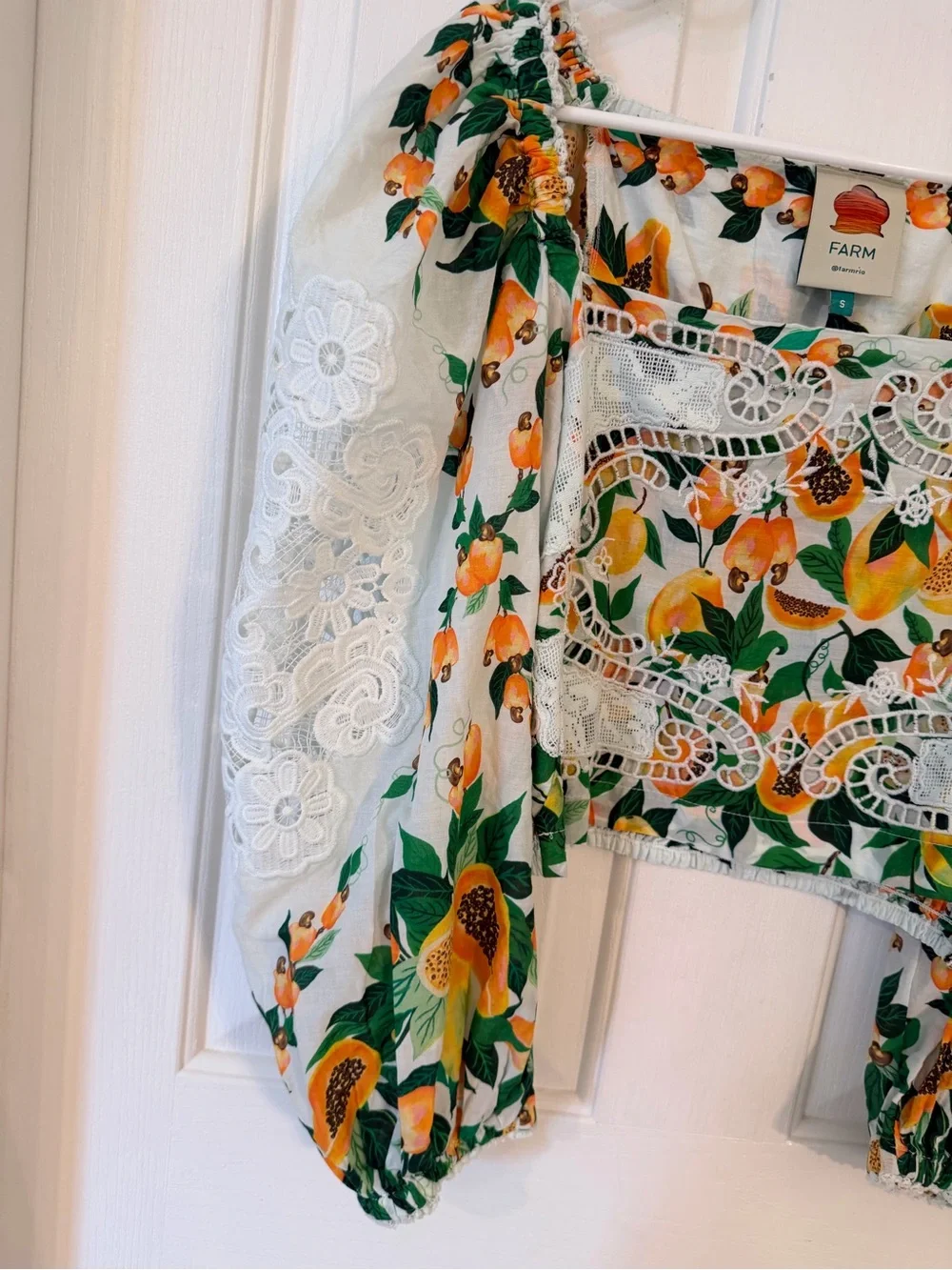 FARM Rio White Lemon-Print Square Neck Puff Sleeve Blouse